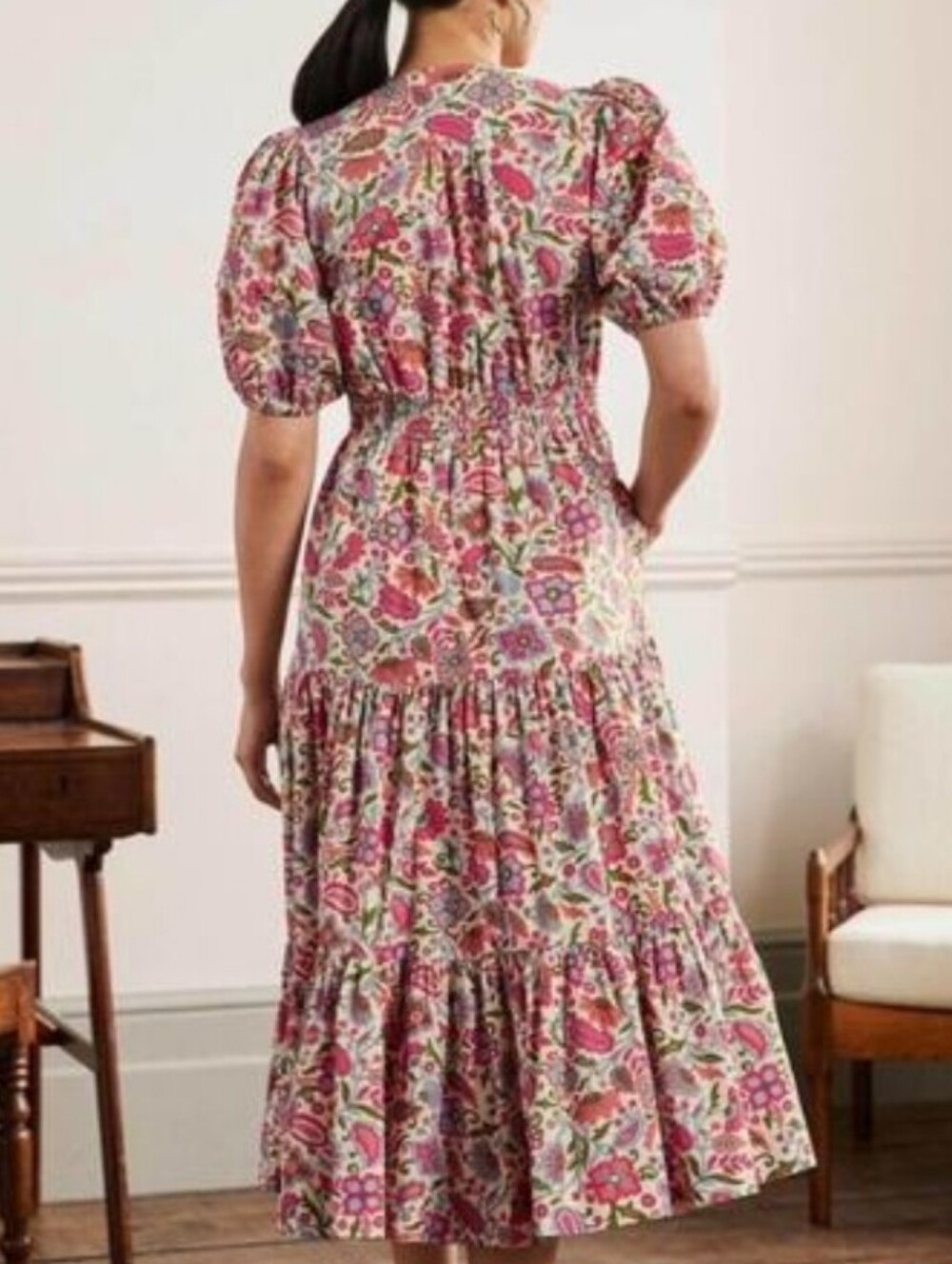 Women's White Puff Sleeve Tiered Midi Dress , Oriental Paradise size 8. - Picture 3 of 12